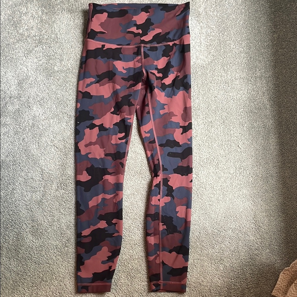 lululemon Align 25 size 6 Camo Print Leggings